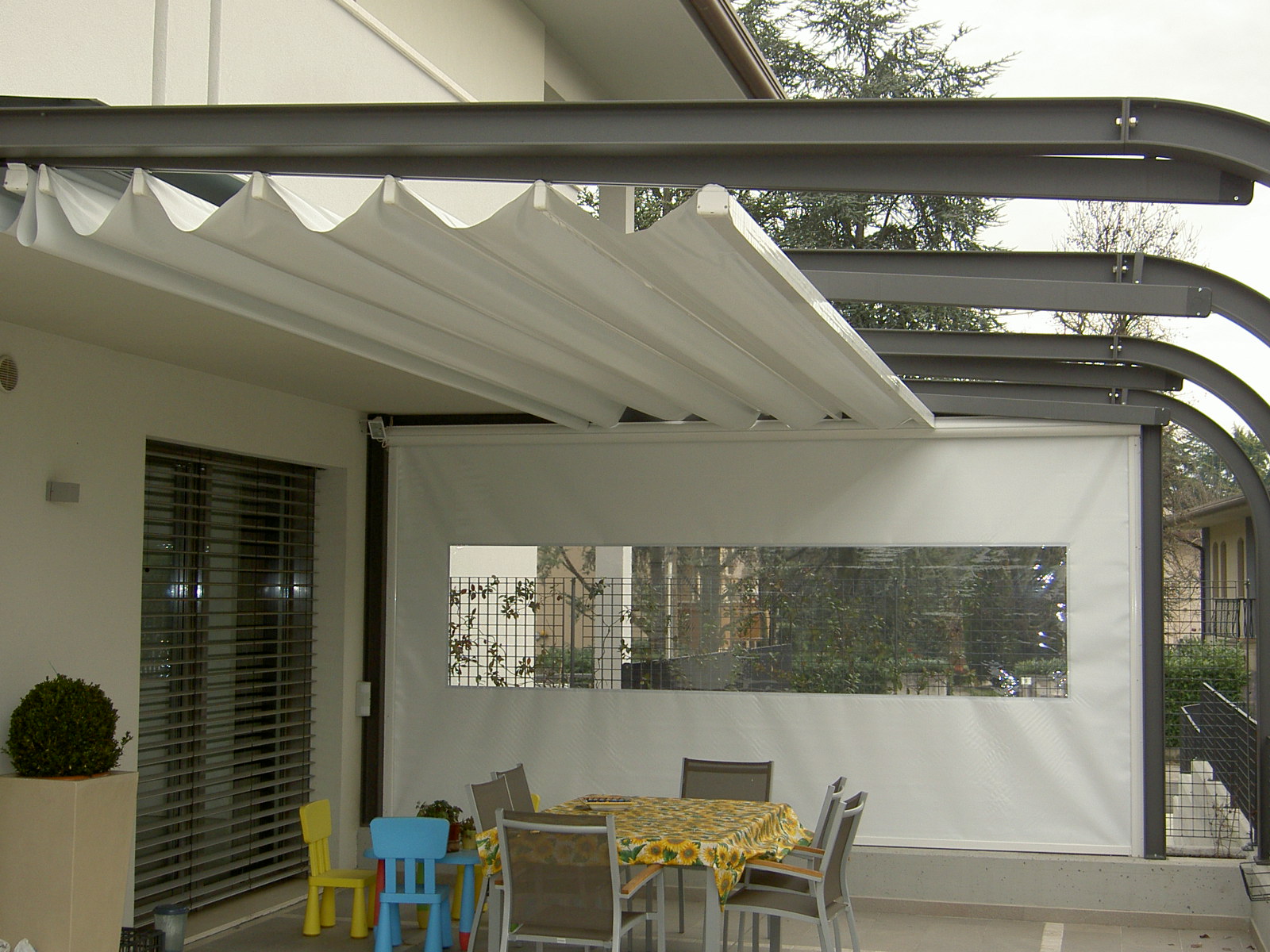 tecnic Retractabe shade fore home.JPG